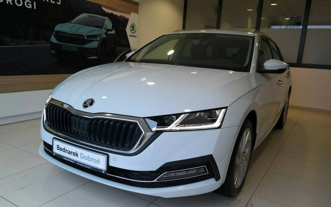 Skoda Octavia cena 155999 przebieg: 5, rok produkcji 2024 z Wysoka małe 562